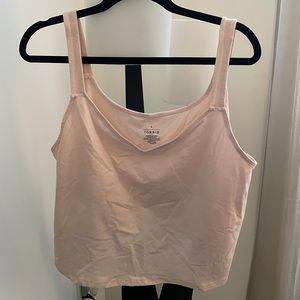 Torrid cropped tank size 4